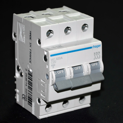 Hager MC320A автоматический выключатель 3P 6kA C-20A 3M